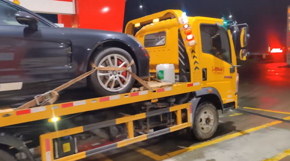 大庆行车途中遇到突发状况该如何呼叫道路救援？